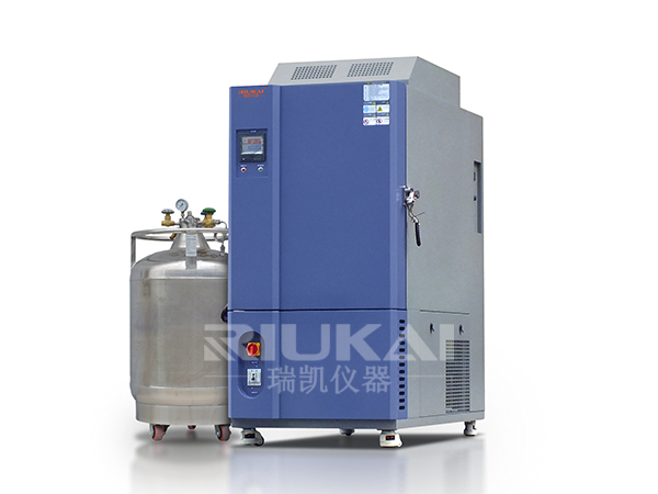 液氮高<i style='color:red'>低溫試驗箱</i>