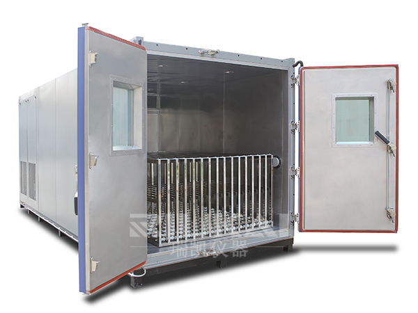 <i style='color:red'>步入式高低溫濕熱試驗箱</i>