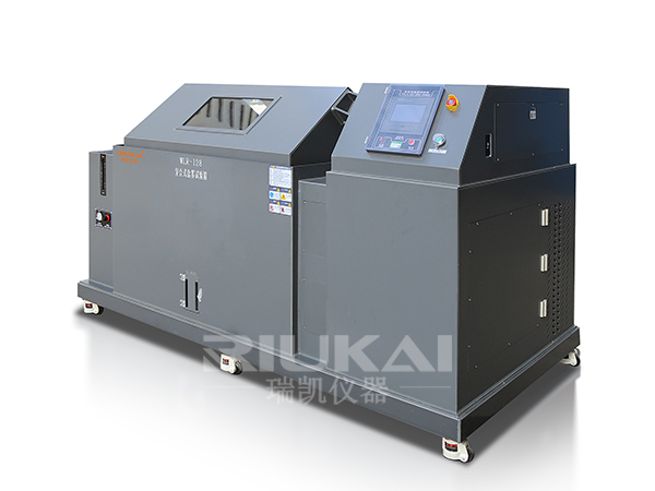 溫濕度<i style='color:red'>鹽霧複合試驗</i>機